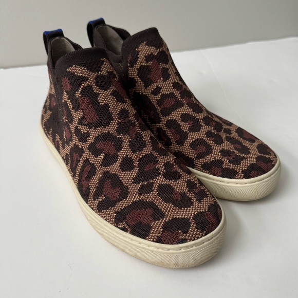 Rothy’s Wildcat Chelsea Boots - Picture 1 of 7